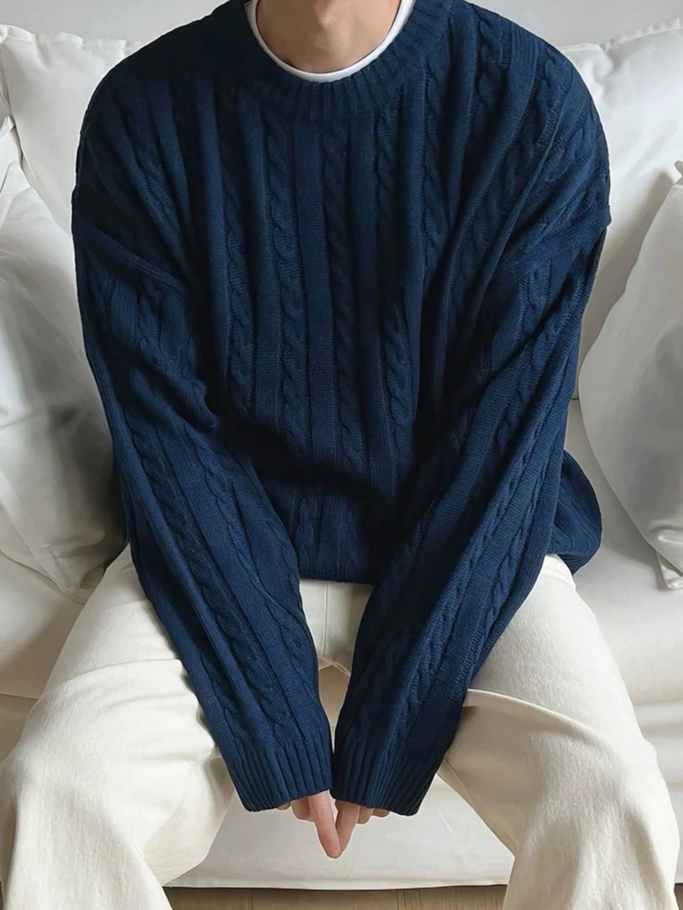 BAI YUE Fashion Lethargic Style Thick Twisted Button Rope Drop Shoulder round Neck Sweater Men'S Sweater, Back to School Clothes, Suitable for Commuting, New Fall and Winter