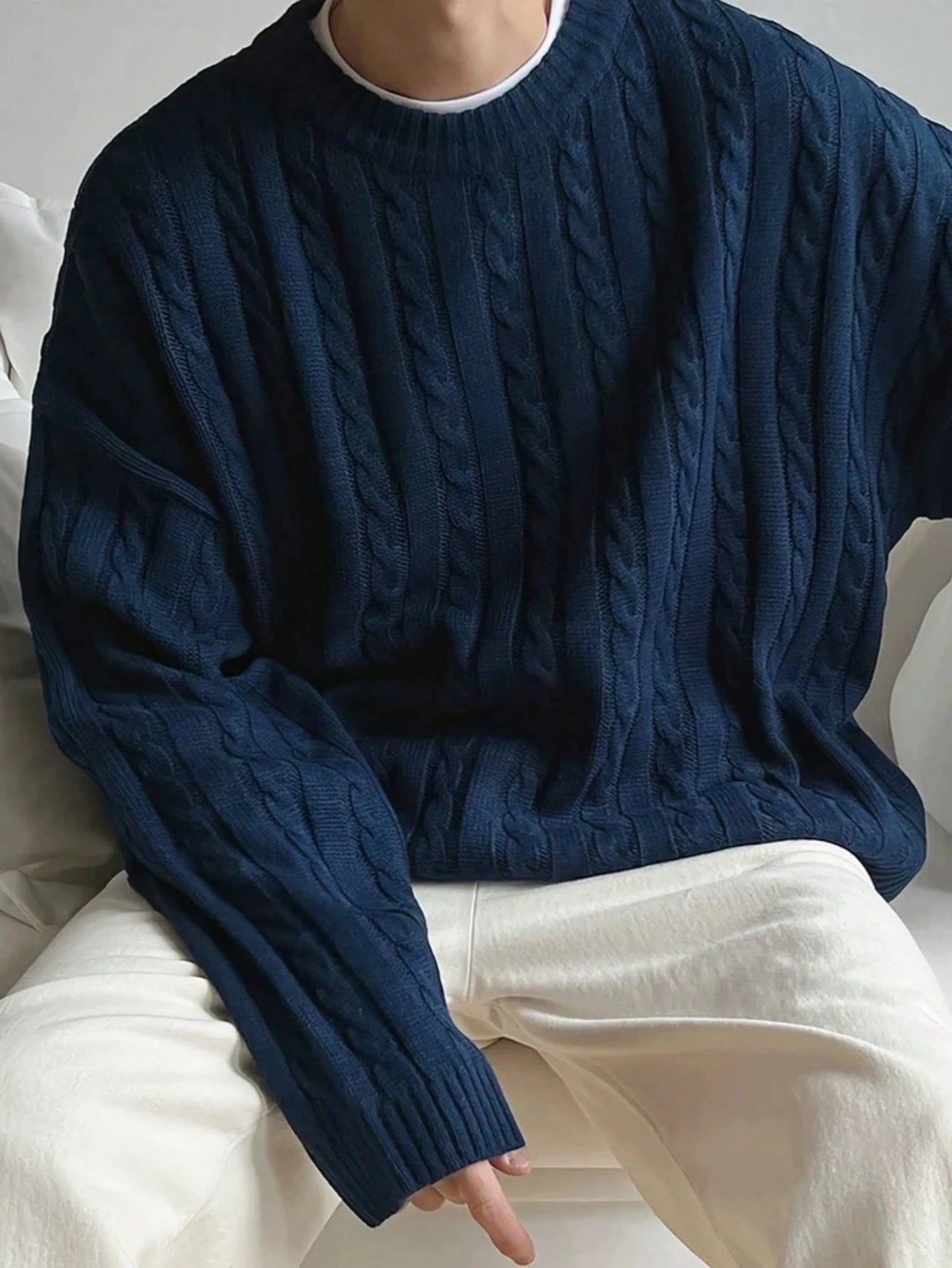 BAI YUE Fashion Lethargic Style Thick Twisted Button Rope Drop Shoulder round Neck Sweater Men'S Sweater, Back to School Clothes, Suitable for Commuting, New Fall and Winter