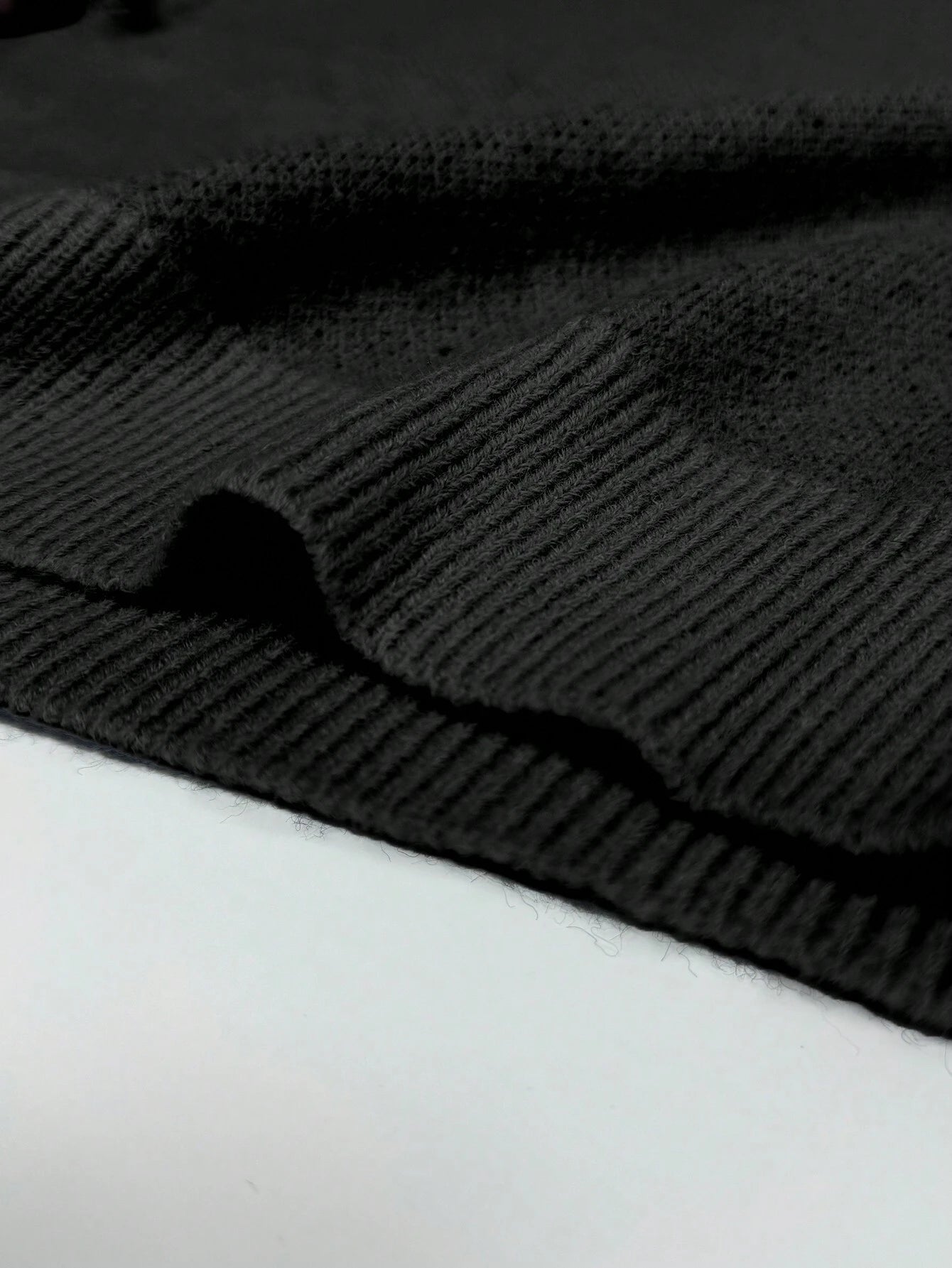 ROMWE MEN Grunge Punk Men Cross & Skeleton Pattern Pullover Sweater for Halloween, School, for Fall Winter, Grunge Style