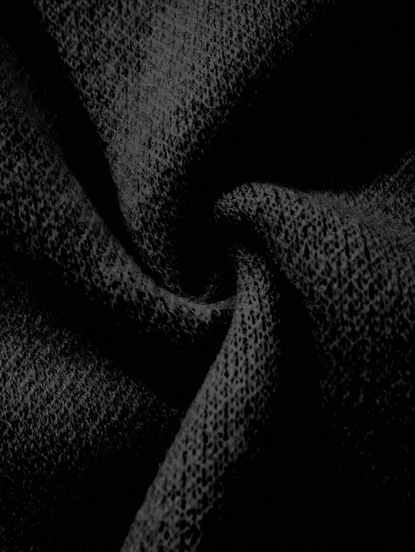 ROMWE MEN Grunge Punk Men Cross & Skeleton Pattern Pullover Sweater for Halloween, School, for Fall Winter, Grunge Style